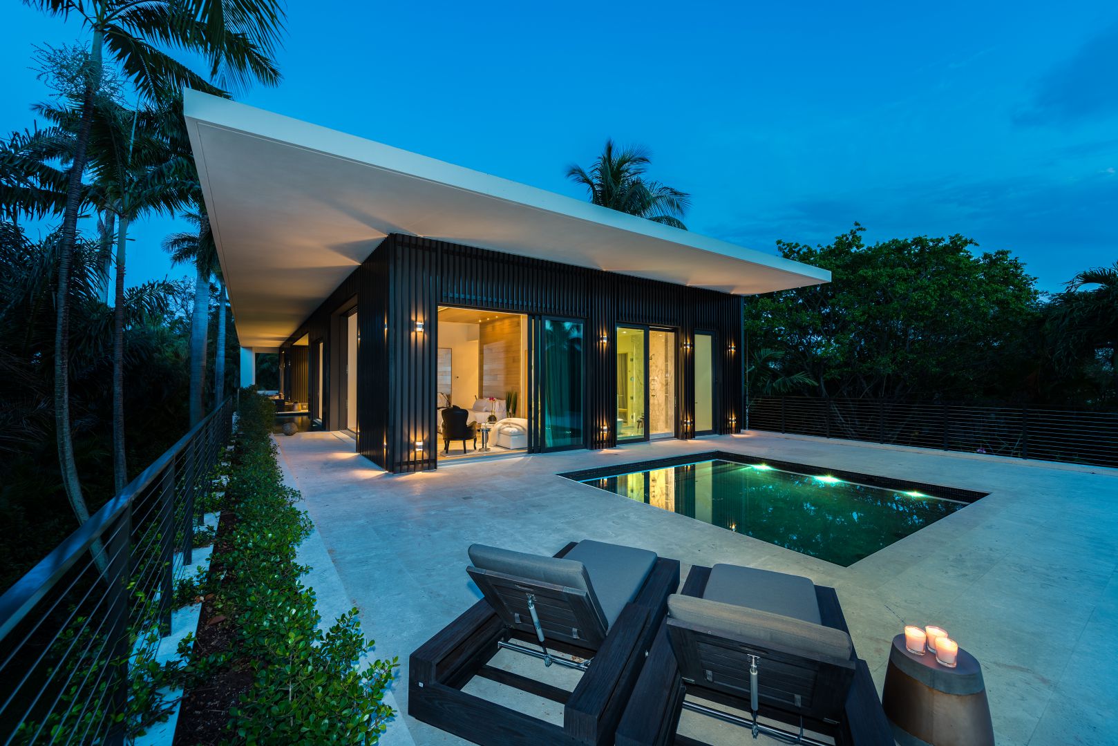 5150 Cherokee Avenue